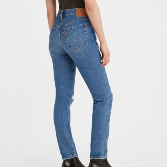 NWT Levi's women 501 high rise Distressed Skinny Jeans Button Fly Size W29 L28 - Picture 2 of 5